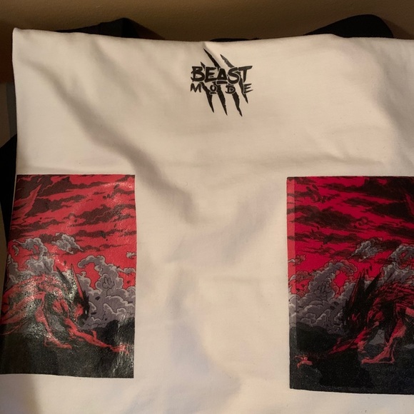 Custom t-shirts - Picture 16 of 16